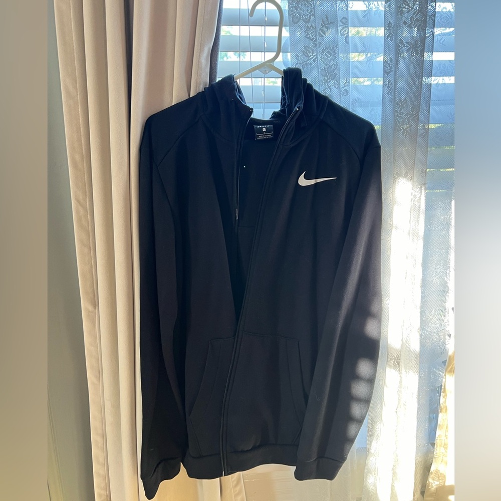 Black nike jogger set
